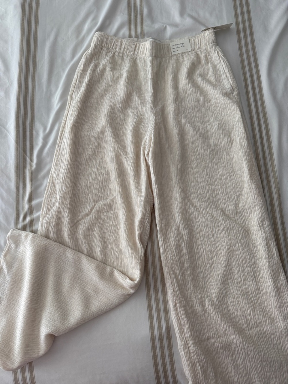 Abercrombie & Fitch Cream Wide Leg Pants